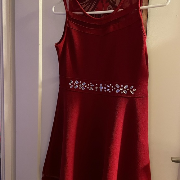 Girls size 14 dress. Like new. - Picture 2 of 3